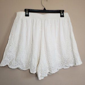 Abound eyelet lace scalloped hem high waist shorts lined XXL